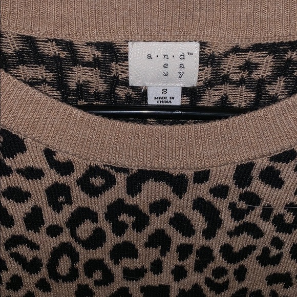 Leopard print sweater - Picture 2 of 2